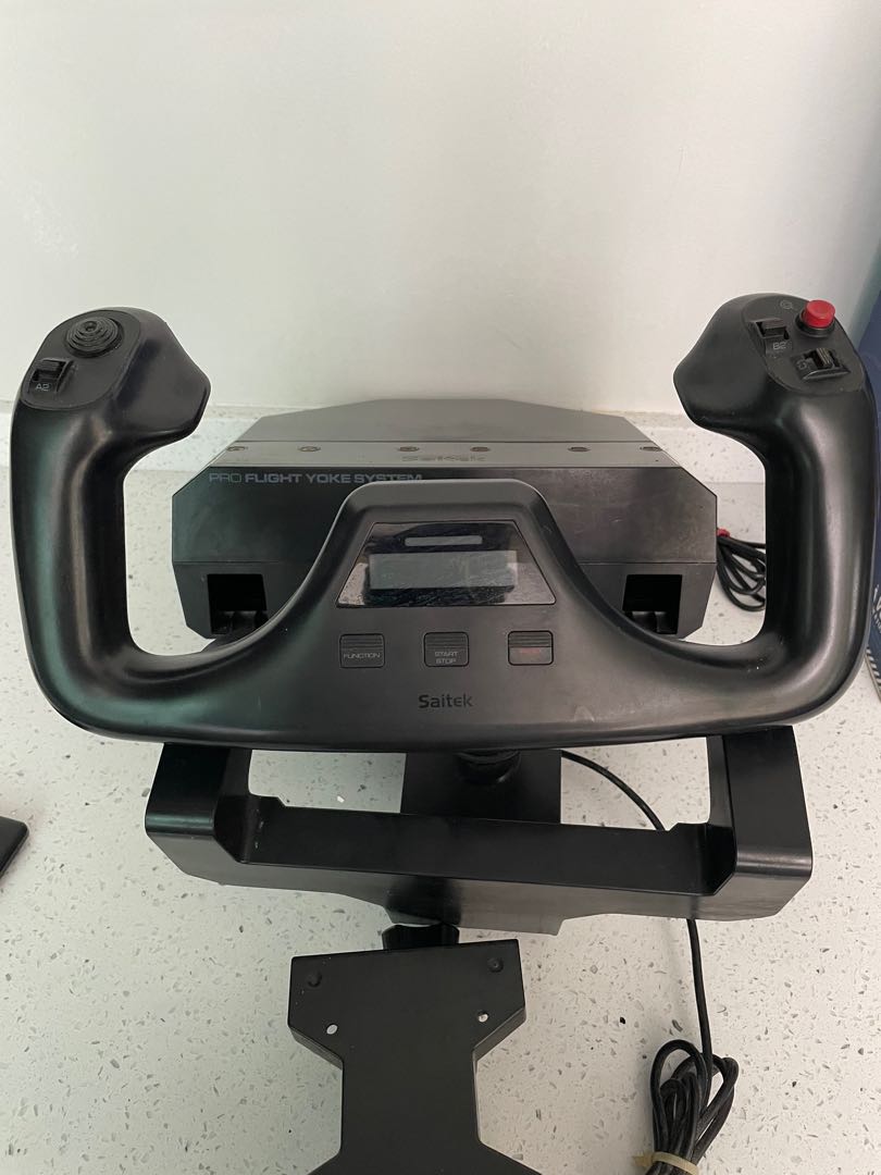 SaitekPro Flight Yoke System Gaming Controller, Video Gaming, Gaming
