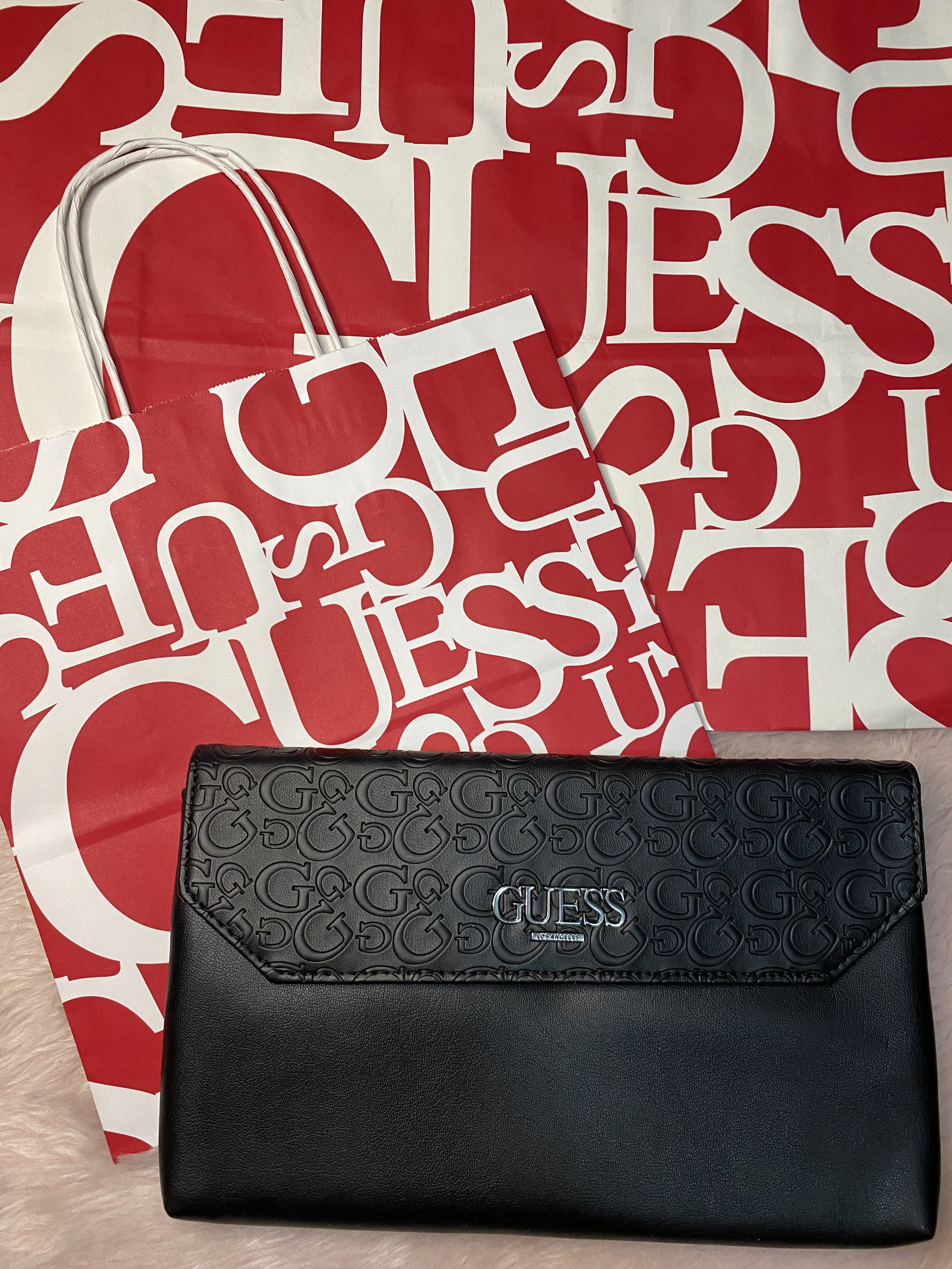 guess harper convertible travel clutch
