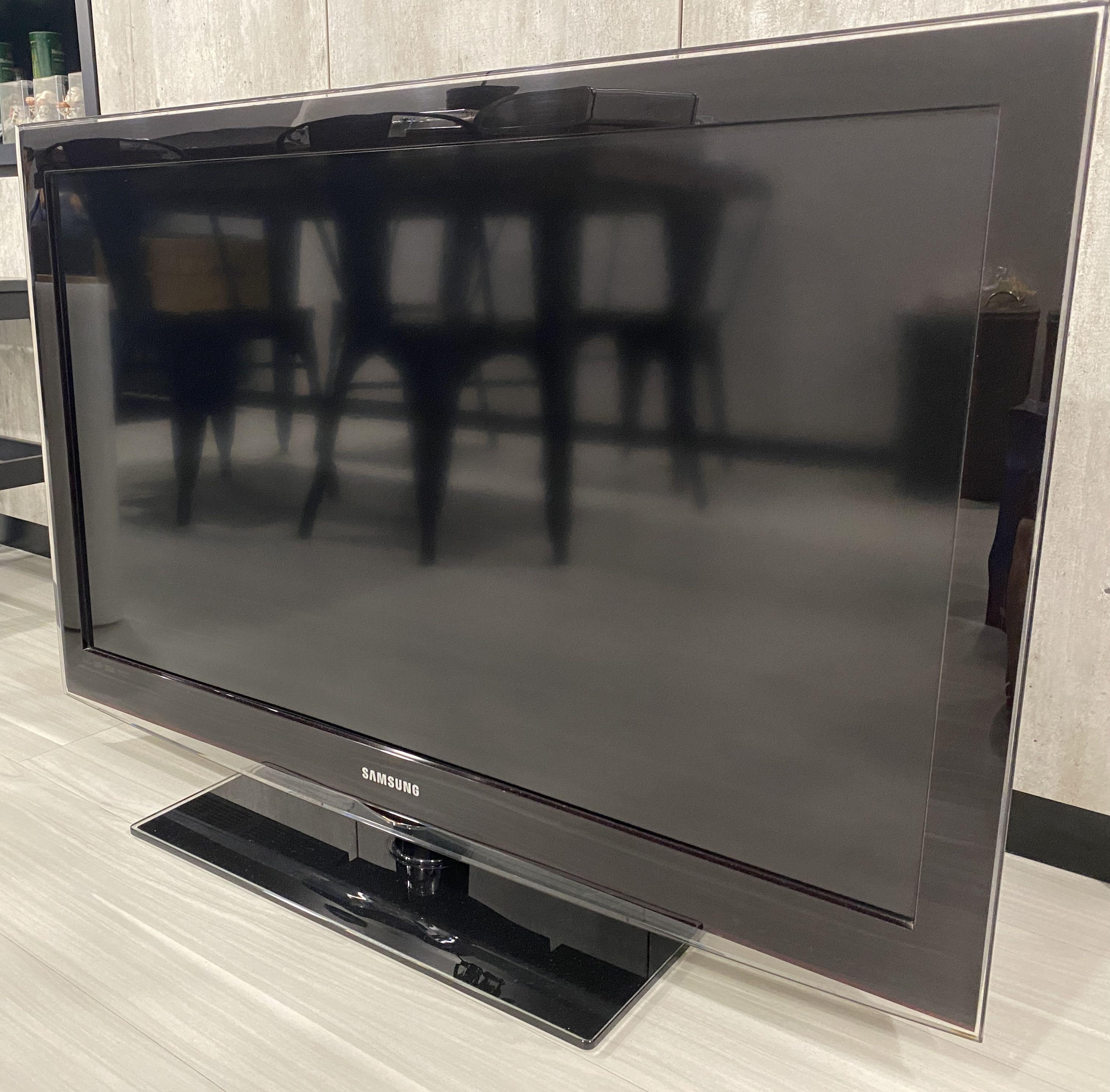 What Is The Best 45 Inch Tv SAMSUNG 45INCH TV, TV & Home Appliances, TV & Entertainment, TV on