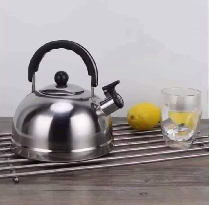 Stainless Steel Kettle 3Liters (Category: Kettles & Airpots) located in Manila. Submitted by lin.18 (Listing ID 1116104266, Image 3). Description: Stainless Steel Kettle 4Liters.