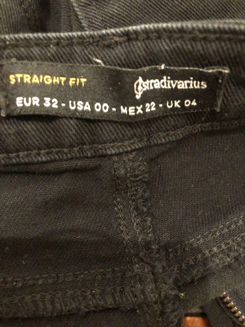 Stradivarius Straight Fit, Fesyen Wanita, Pakaian Wanita, Bawahan di  Carousell