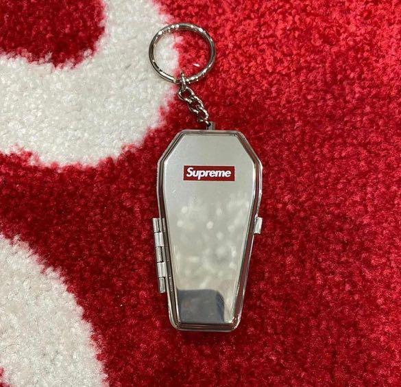 Supreme coffin keychain hotsell