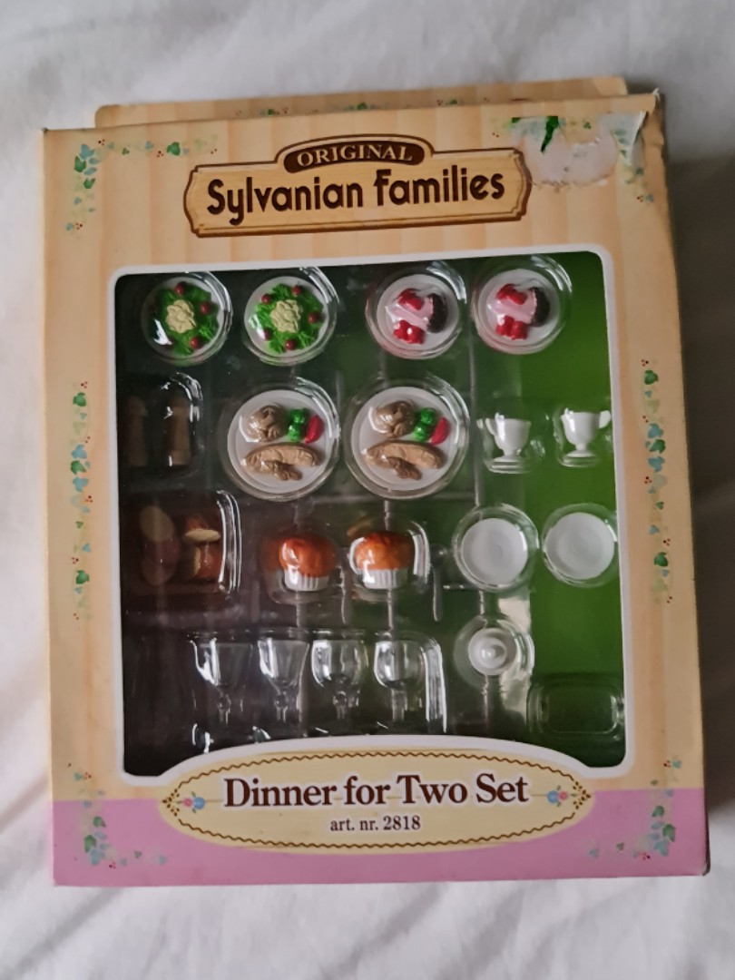 Sylvanian families dinner for two clearance set