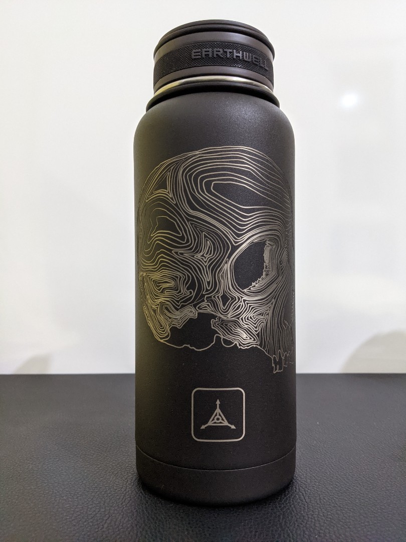 Triple Aught Design Earth well 32oz Vacuum Insulated Bottle