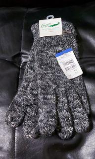 Vintage Crocodile knitted gloves