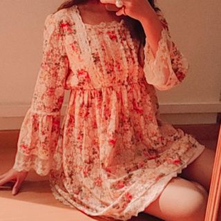 (Category: ) located in . Submitted by bitterpeach (Listing ID 1103393042, Image 1). Description: .