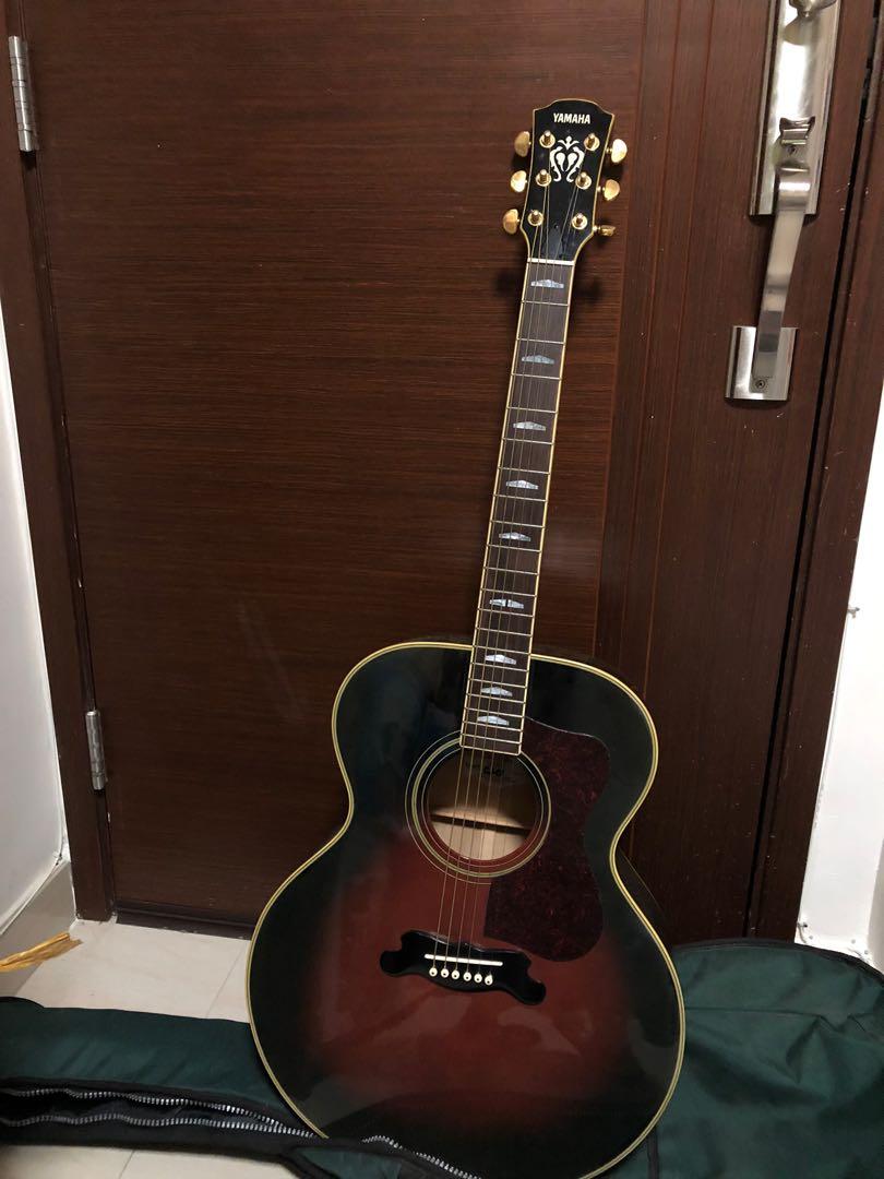 YAMAHA CJ12 JUMBO ACOUSTIC