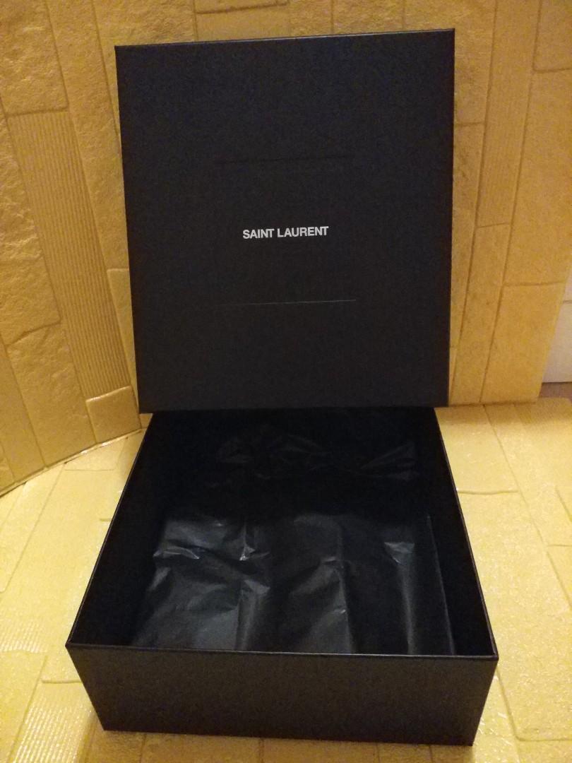 正品名牌ysl包盒 保證卡 超優惠價 80 咁抵 唔買就冇要買就快手 保證真品 女裝 飾物及配件 飾物架 飾物盒 飾物收納盒 正品名牌ysl包盒 保證卡 超優惠價 80 咁抵 唔買就冇要買就快手 保證真品 女裝 飾物及配件 飾物架 飾物盒 飾物收納盒