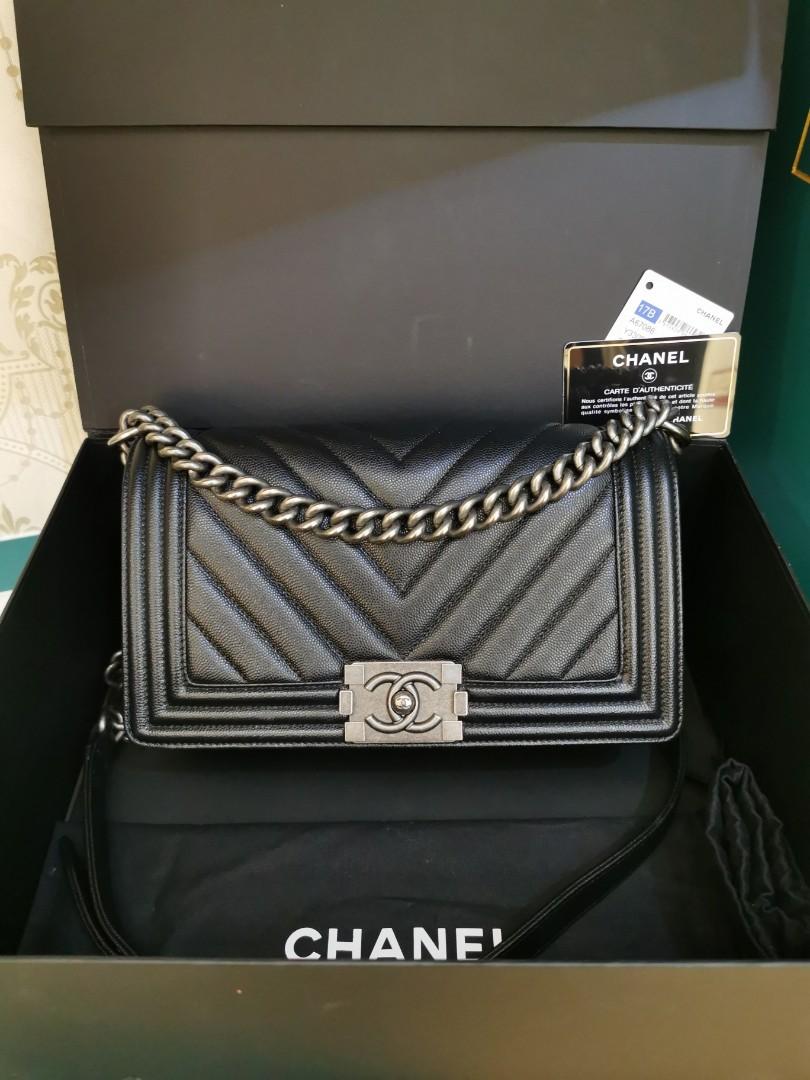 chanel chevron original