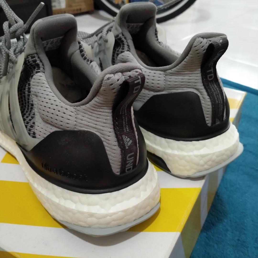 Adidas cg7148 2025