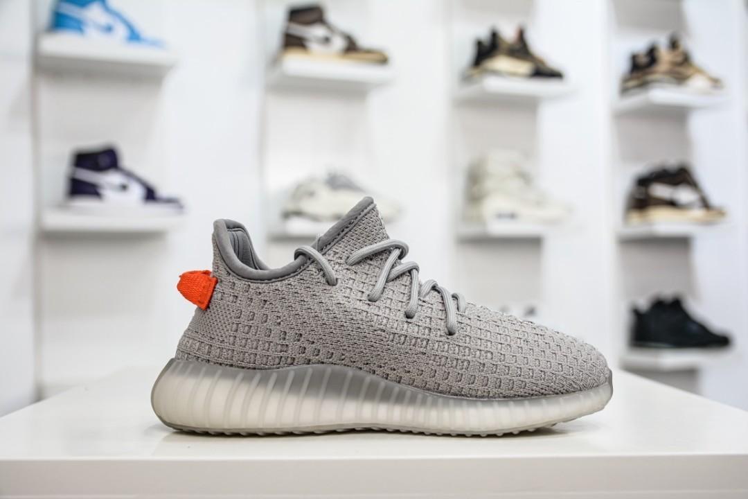 Adidas yeezy 850 900 clearance