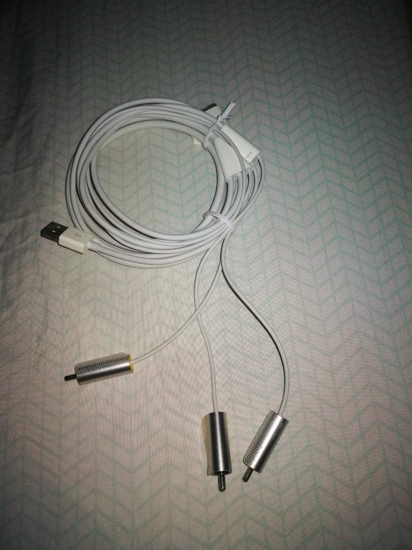 Apple Component AV Cable (Category: Portable Audio Accessories) located in Davao. Submitted by rednaxela44 (Listing ID 1116345441, Image 1). Description: Brand New but No Box. Original bought from Apple Shop Australia. The Apple MB128LL/B Component AV Cable allows to easily connecting your iPod or iPhone to the component video inputs on a TV. The cable also features audio and USB connectors and a USB Power Adapter is included in the box. You can 