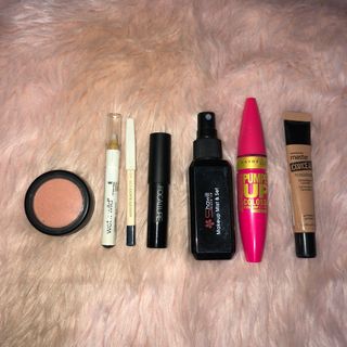 (Category: ) located in . Submitted by prelovedby_dees (Listing ID 1116440239, Image 1). Description: .