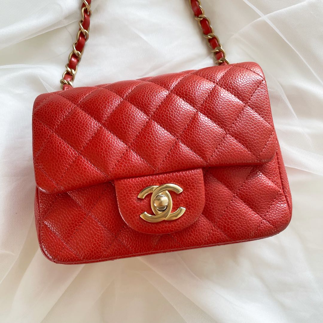 Chanel mini on sale square red caviar