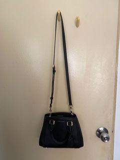 (Category: ) located in . Submitted by mo_chii (Listing ID 1116283079, Image 1). Description: .