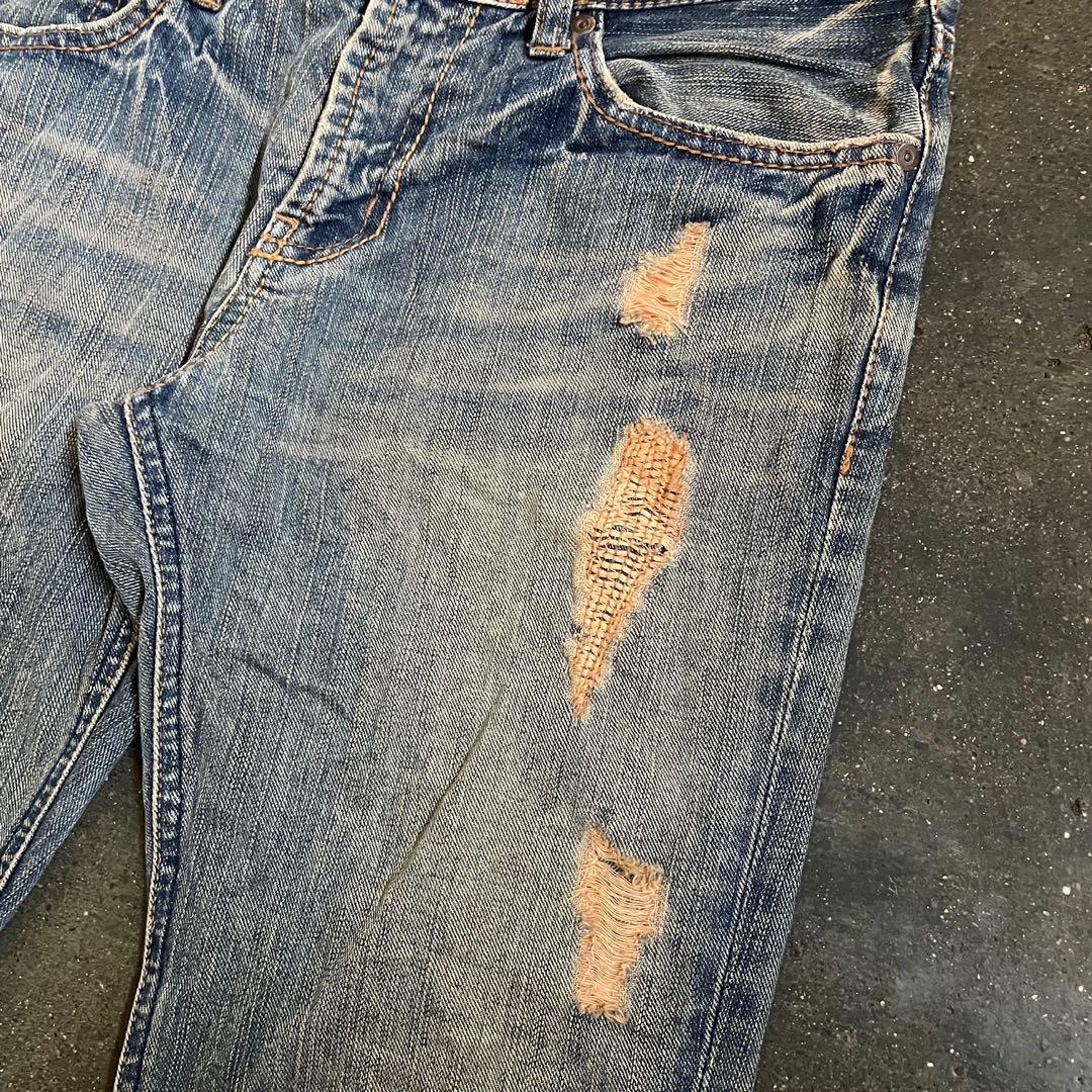 low waist flared jeans by goa (Category: Jeans) located in Iloilo. Submitted by luvsracumin (Listing ID 1116309846, Image 2). Description: faded nicely waist 16.5” length 42” knee 7.5” leg opening 10.5”.