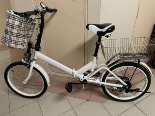 (Category: ) located in . Submitted by circularchamber (Listing ID 1116391179, Image 1). Description: .