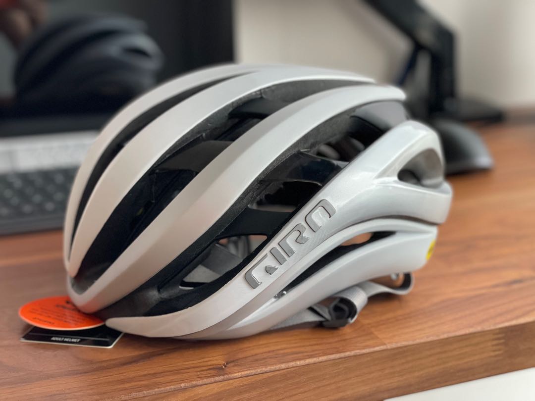 Giro aether white hotsell