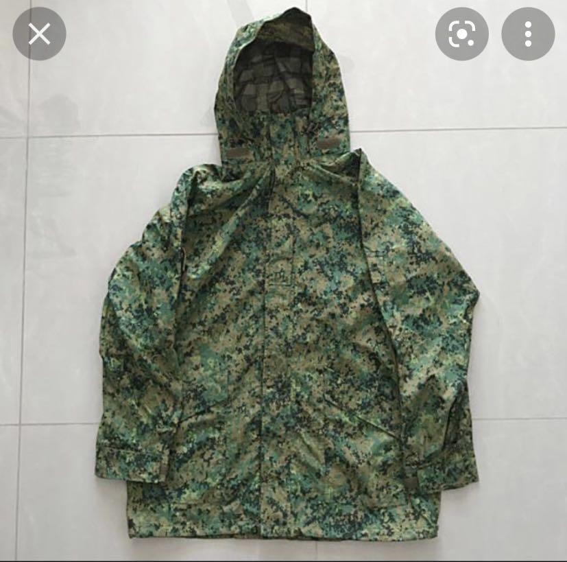 GORTEX jacket (Category: Coats, Jackets and Outerwear) located in Singapore. Submitted by leonlly_ (Listing ID 1116435961, Image 1). Description: SAF GORTEX JACKET Barely used : as good as new Size : medium and small $60 dealt at my convenience .