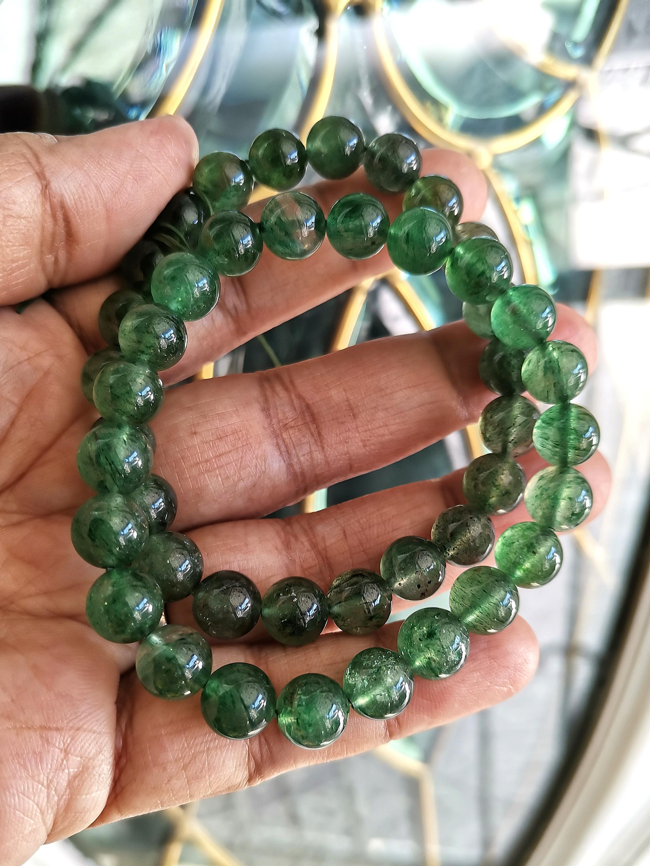 Green strawberry cheap quartz bracelet