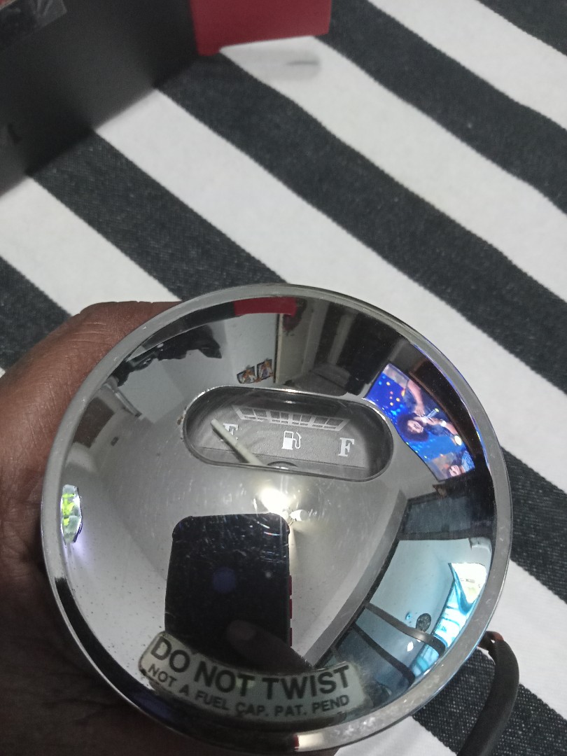 harley davidson gas cap with fuel gauge, Motorcycles, Motorcycle