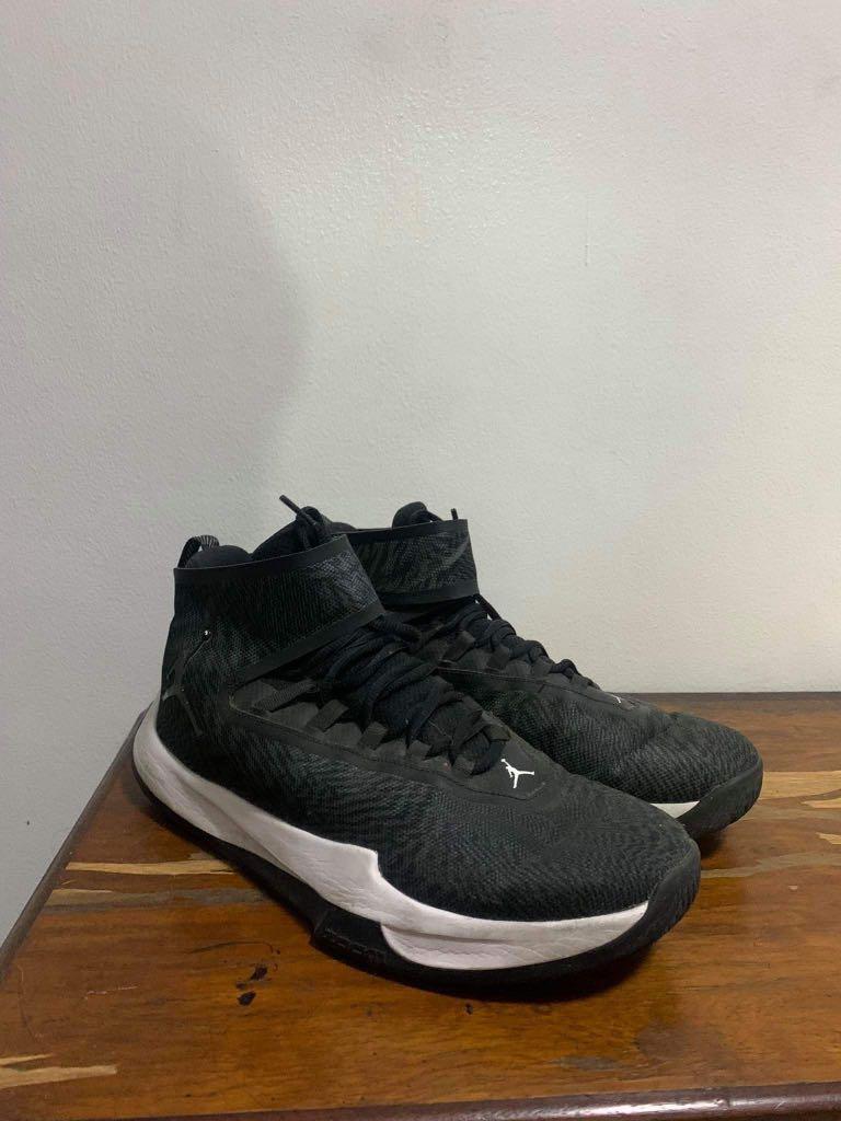 Jordan basketball store shoes with strap