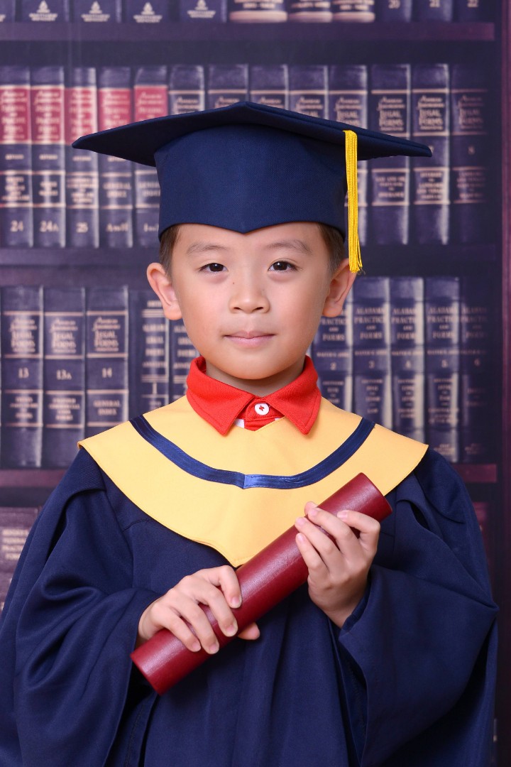 Bachelors Gown for Sale - Recco