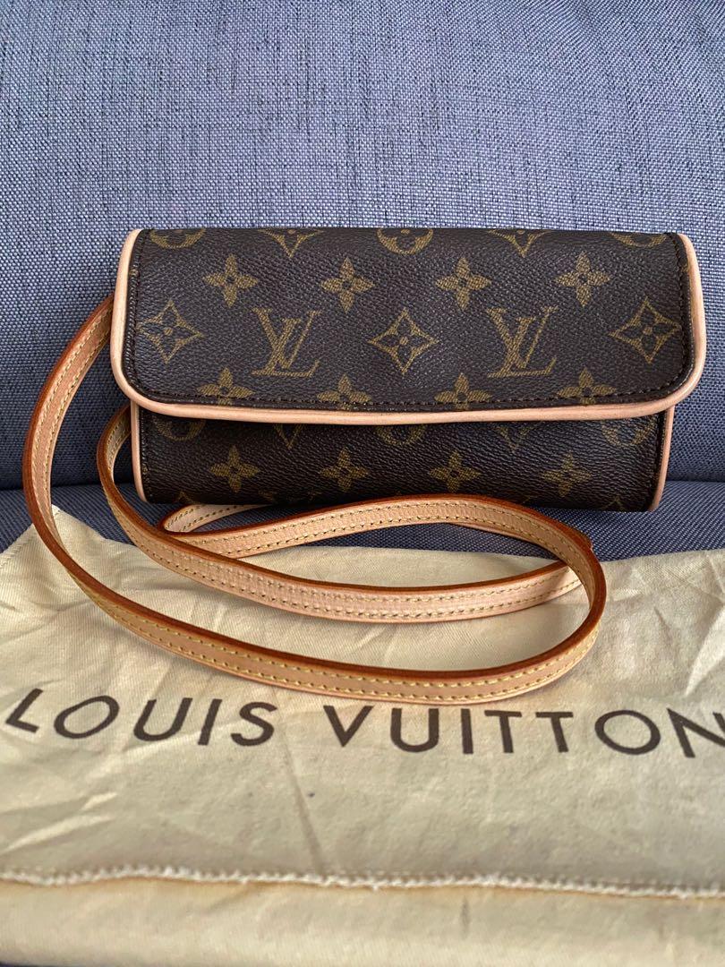 Louis Vuitton Pre-loved Monogram Pochette Twin Pm