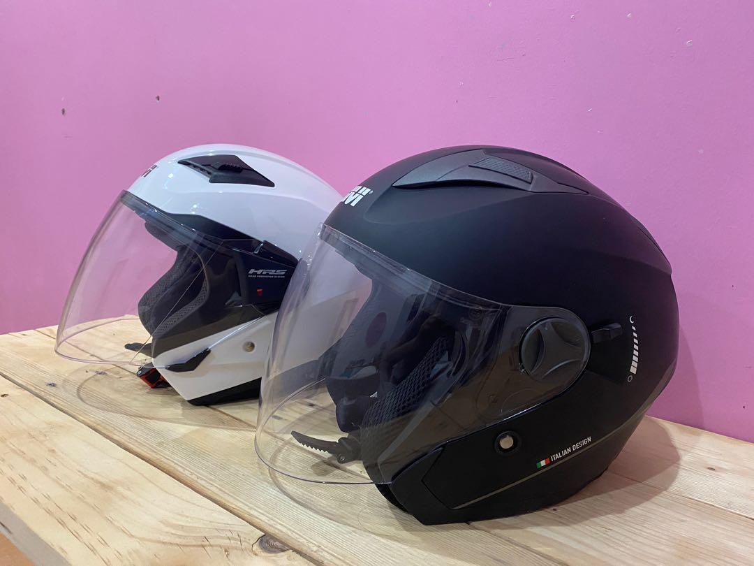 Helmet sales givi putih