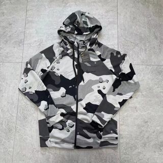 （分類：）位於 。 由 ddumplinggg 提交（商品編號 1116286320，圖片 1）。簡介： 。