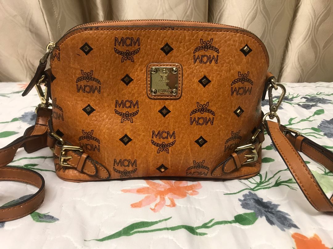 Mcm sling bag original top