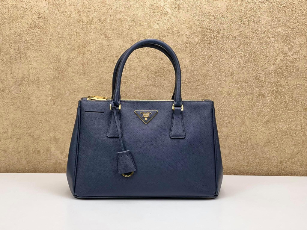 BrandBeSure - Prada Cammeo Saffiano Lux Tote 30 / 2 Zippers BN1801