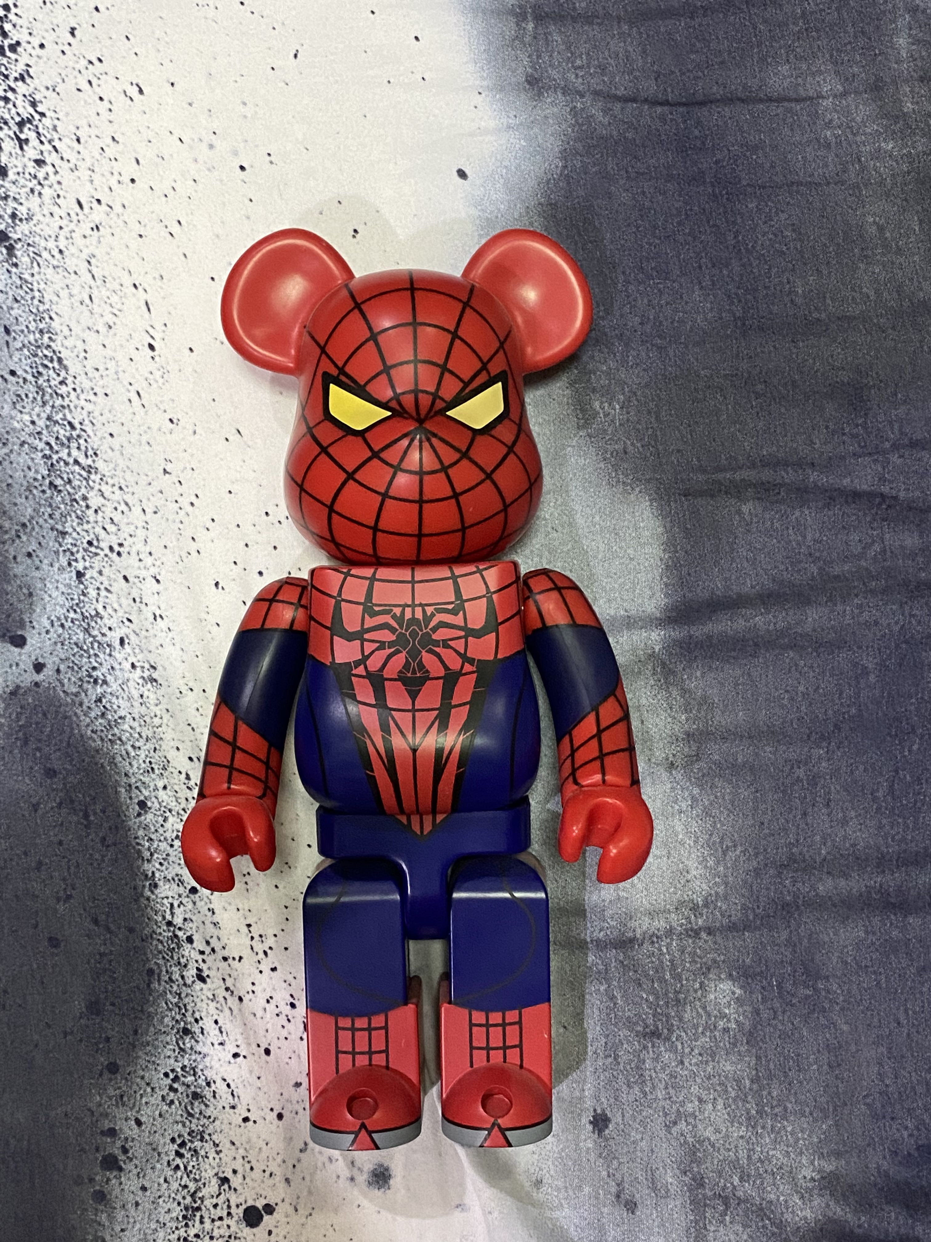 (RARE) Yellow Eyes Amazing Spider-Man Bearbrick 400%, Hobbies & Toys ...
