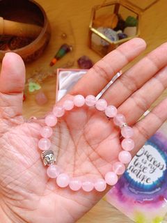 (Category: ) located in . Submitted by pepperannreads (Listing ID 1116371700, Image 1). Description: .