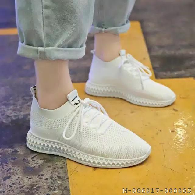 Sepatu m fashion online