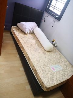 (Category: ) located in . Submitted by totoy34 (Listing ID 1116321705, Image 1). Description: .
