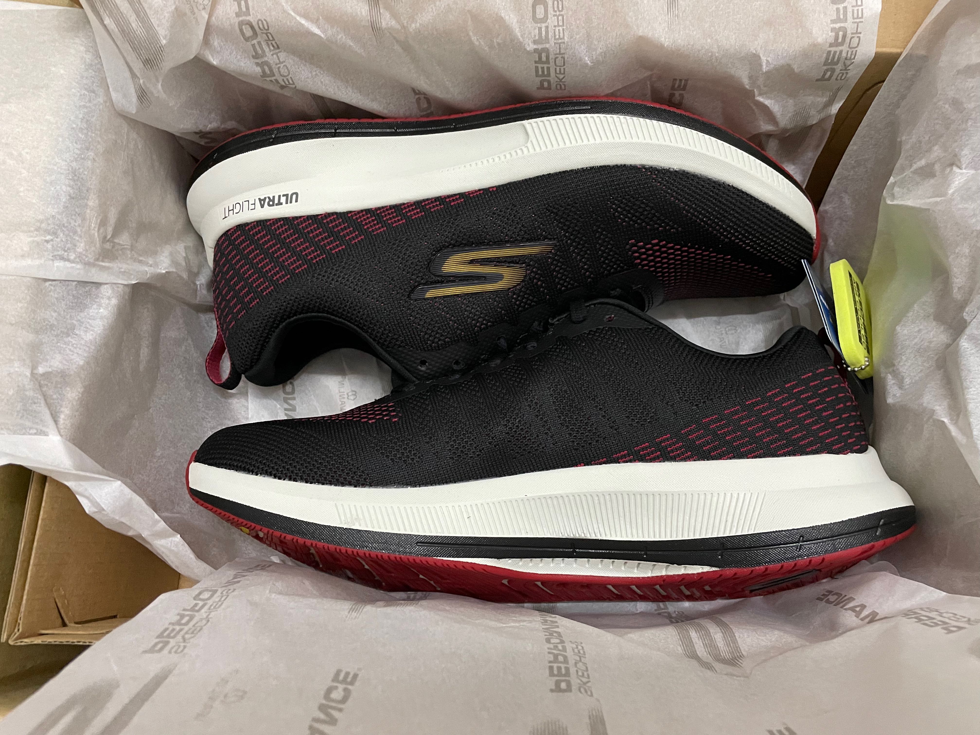 Skechers men go run strada running shoes 2025