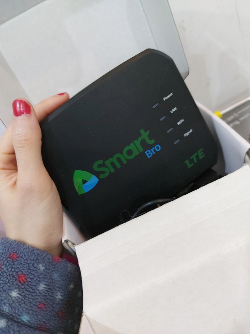 Smart bro pocket Wifi, Computers & Tech, Office & Business Technology ...
