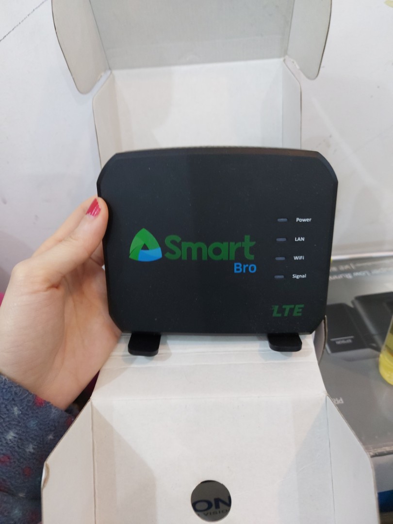 Smart bro pocket Wifi, Computers & Tech, Office & Business Technology ...