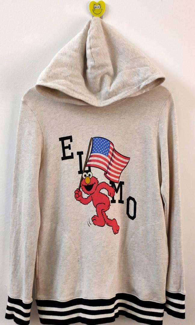 Uniqlo elmo hoodie sales