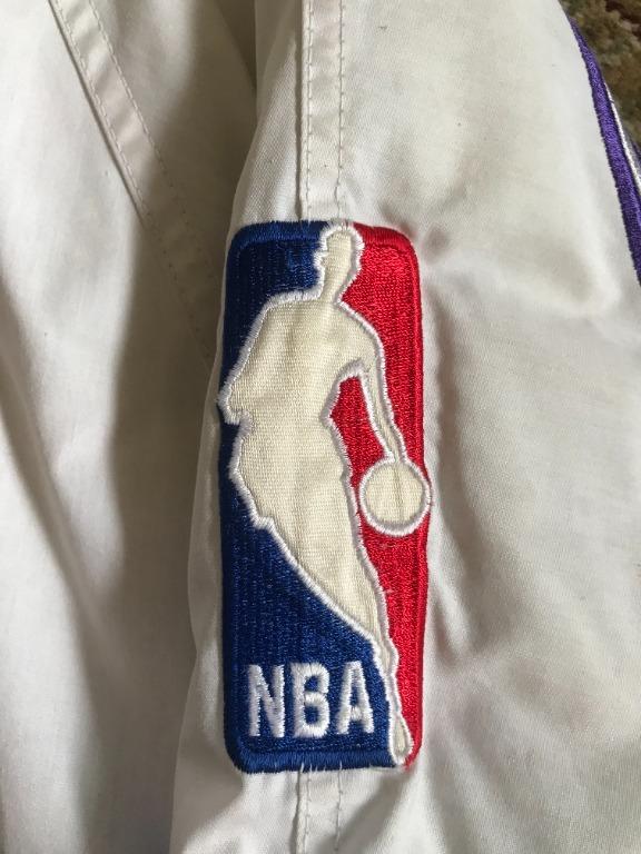 Vintage 1994 90s NBA Toronto Raptors Pro Player Jacket, Men's Fashion ...