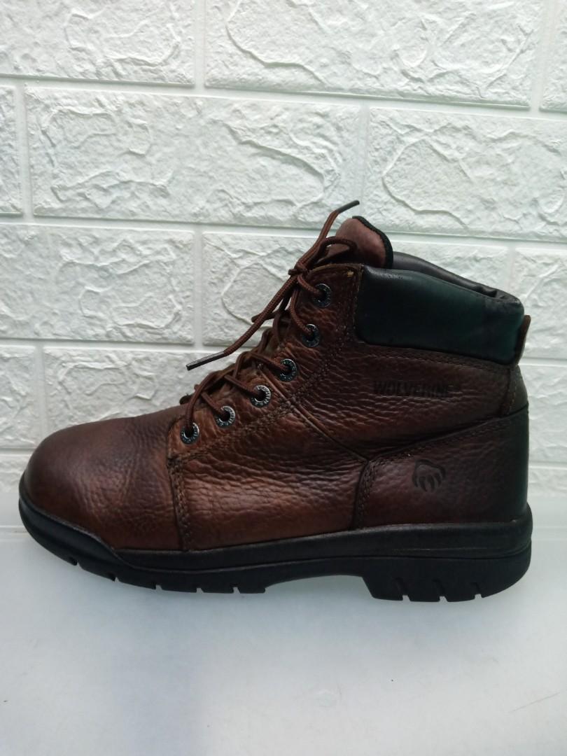 Wolverine Boot (Category: Boots) located in Batu Gajah. Submitted by zilazrie (Listing ID 1116306896, Image 1). Description: Authentic Wolverine Boot Made in Bangladesh Used item Material Leather Condition 8/10 saiz uk8.5 us9.5 eur42.5 code R484 WhatsApp link: https://wa.me/60102426363 more size at #kasutlokenuk8.5 *Please Do Visit My IG @kasutloken.