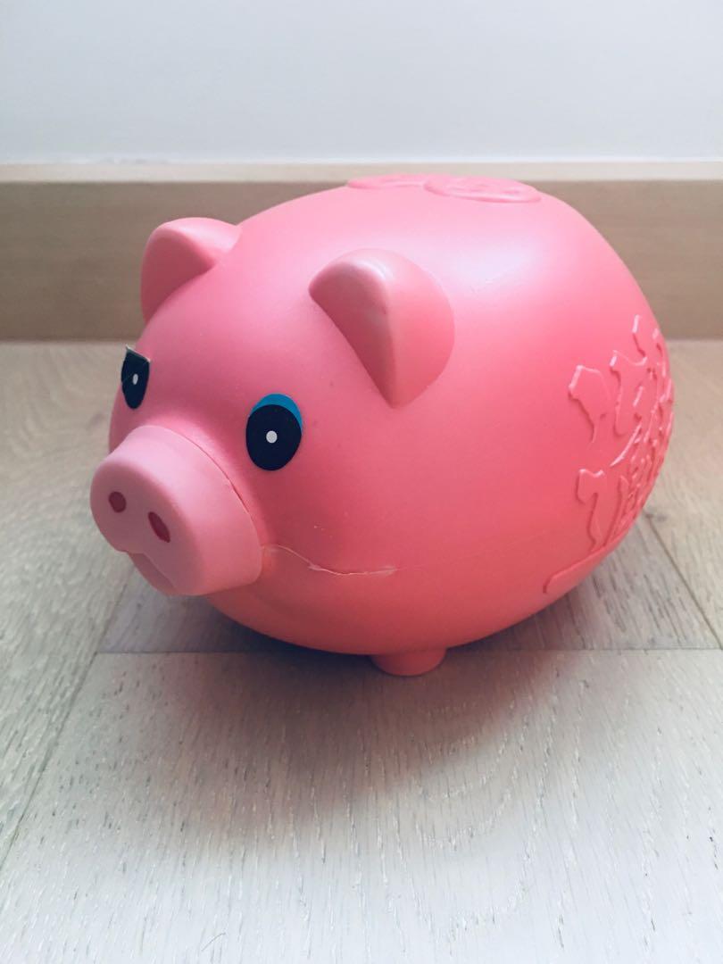 #豬仔錢罌 #豬錢罌 #童年回憶 #絕版玩具, 其他, 其他 - Carousell