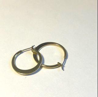 金色圓圈耳環