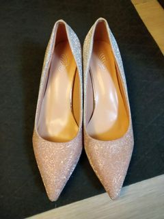 （分類：）位於 。 由 nikkielam 提交（商品編號 1116599244，圖片 1）。簡介： 。