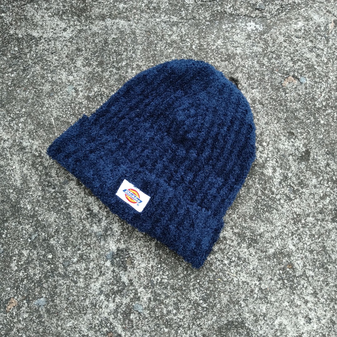 Beanie hat / kupluk dickies bekas 