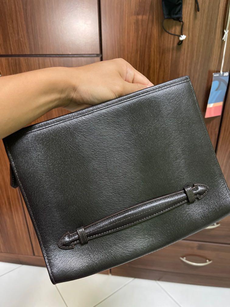 Braun buffel Clutch Bag, Men's Fashion, Bags, Belt bags, Clutches and Pouches on Carousell