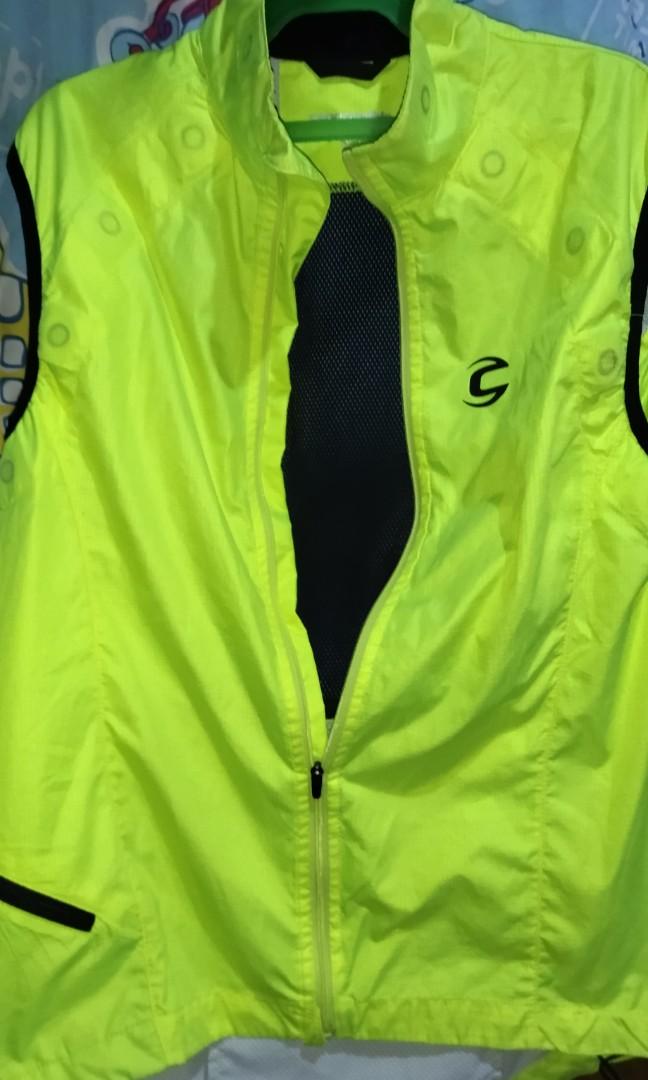 Cannondale Cycling Morphis Jacket Men s Fashion Activewear on Carousell