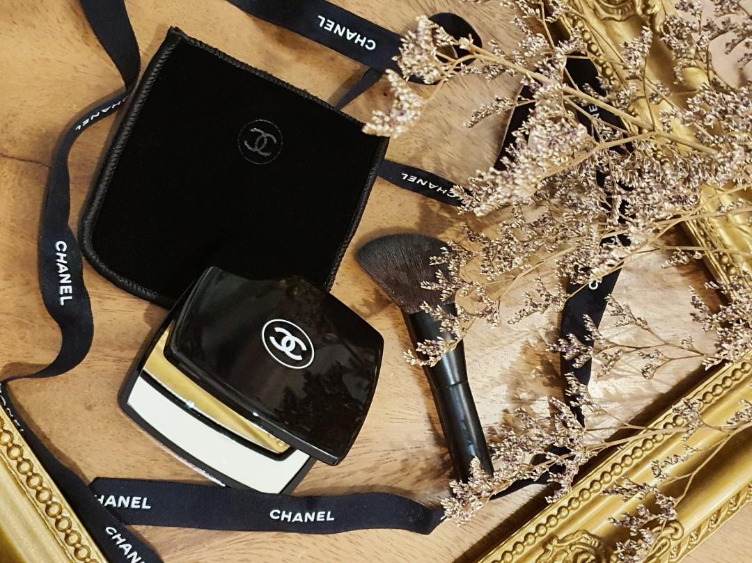 CHANEL Mirror Duo, Luxury, Accessories on Carousell
