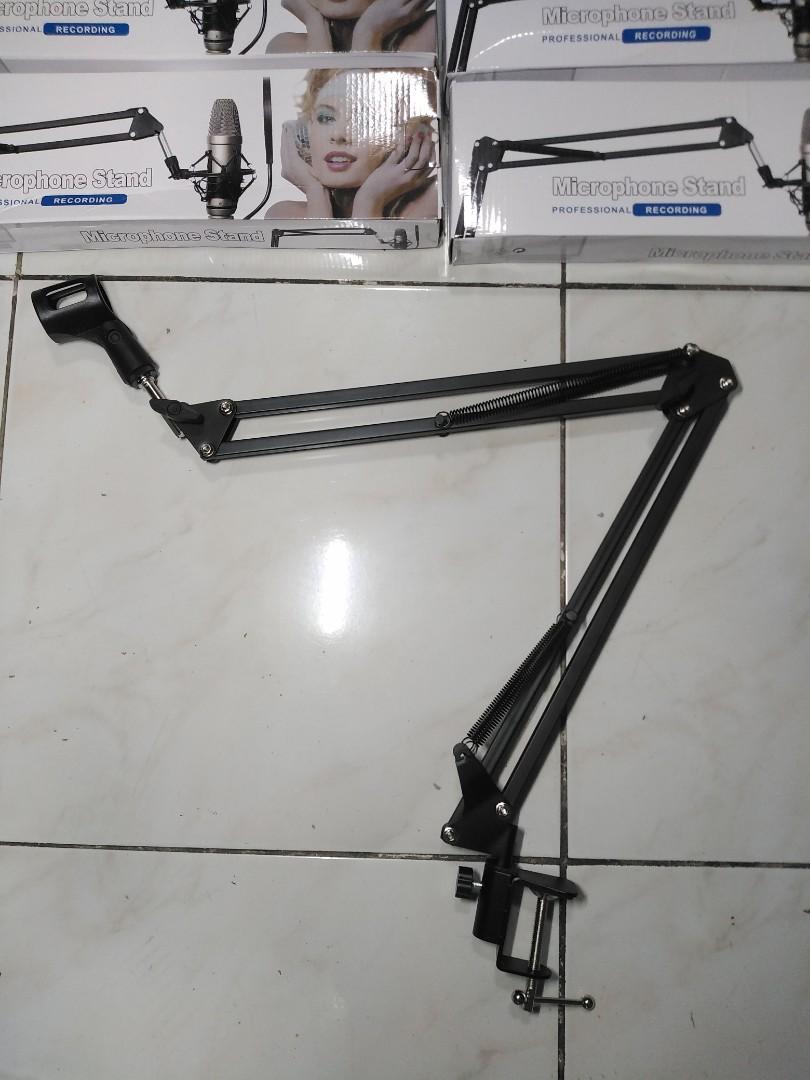 Desktop mic stand clamp table top stand (Category: Microphones) located in Quezon City. Submitted by smithwarren46 (Listing ID 1116561696, Image 2). Description: #micstand P350 Brandnew Desktop mic.Stand clamp desk stand microphone.Table top mic stand. Adjustable height, easy to install. For podcast, vlogging, live streaming. Pick up lagro Q.c or via delivery service rider po.More item for sale.. like or follow my page #BSAonlinestore https://www
